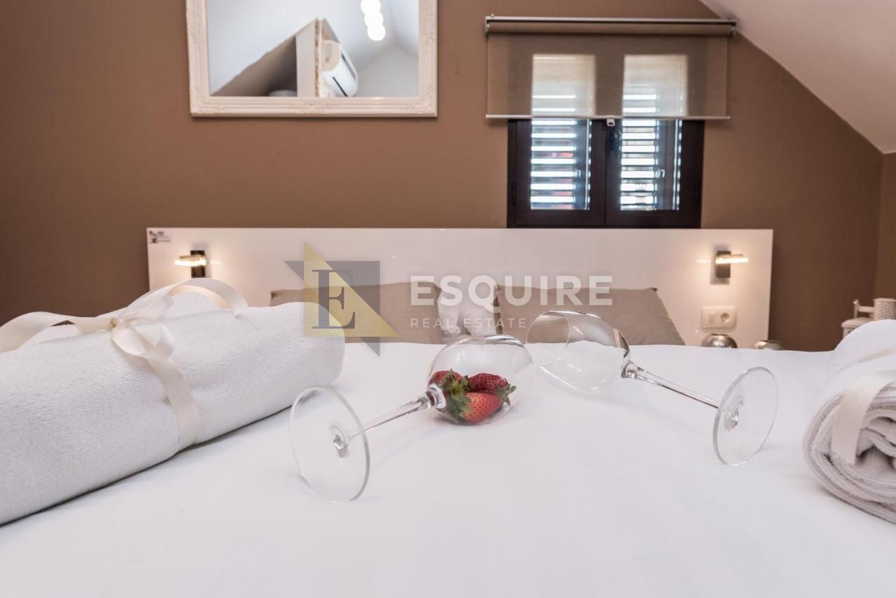Casa In vendita -  Poluotok