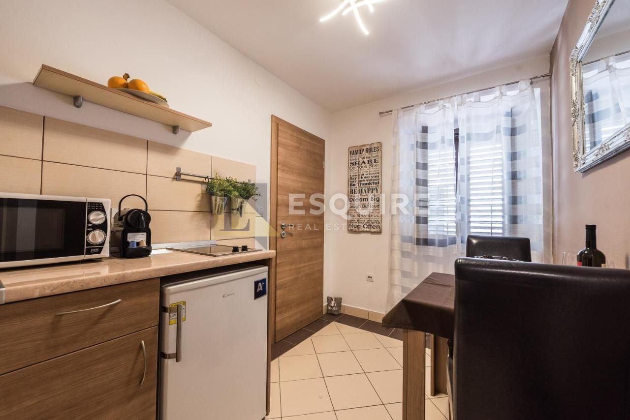 Casa In vendita -  Poluotok
