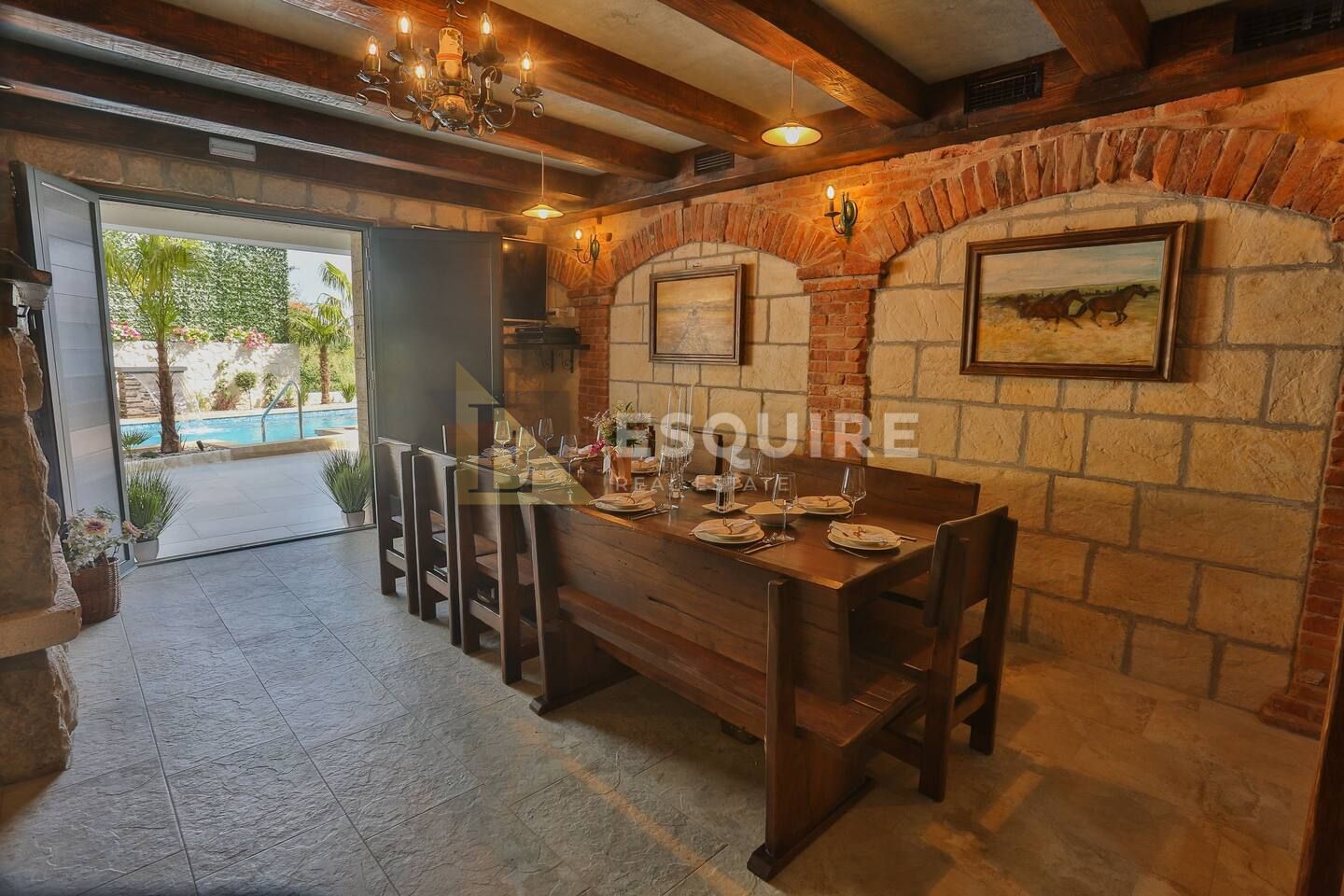 Casa In vendita -  Grad