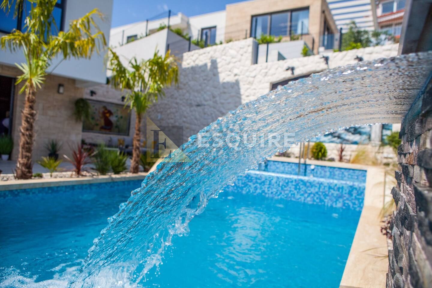 Casa In vendita -  Grad
