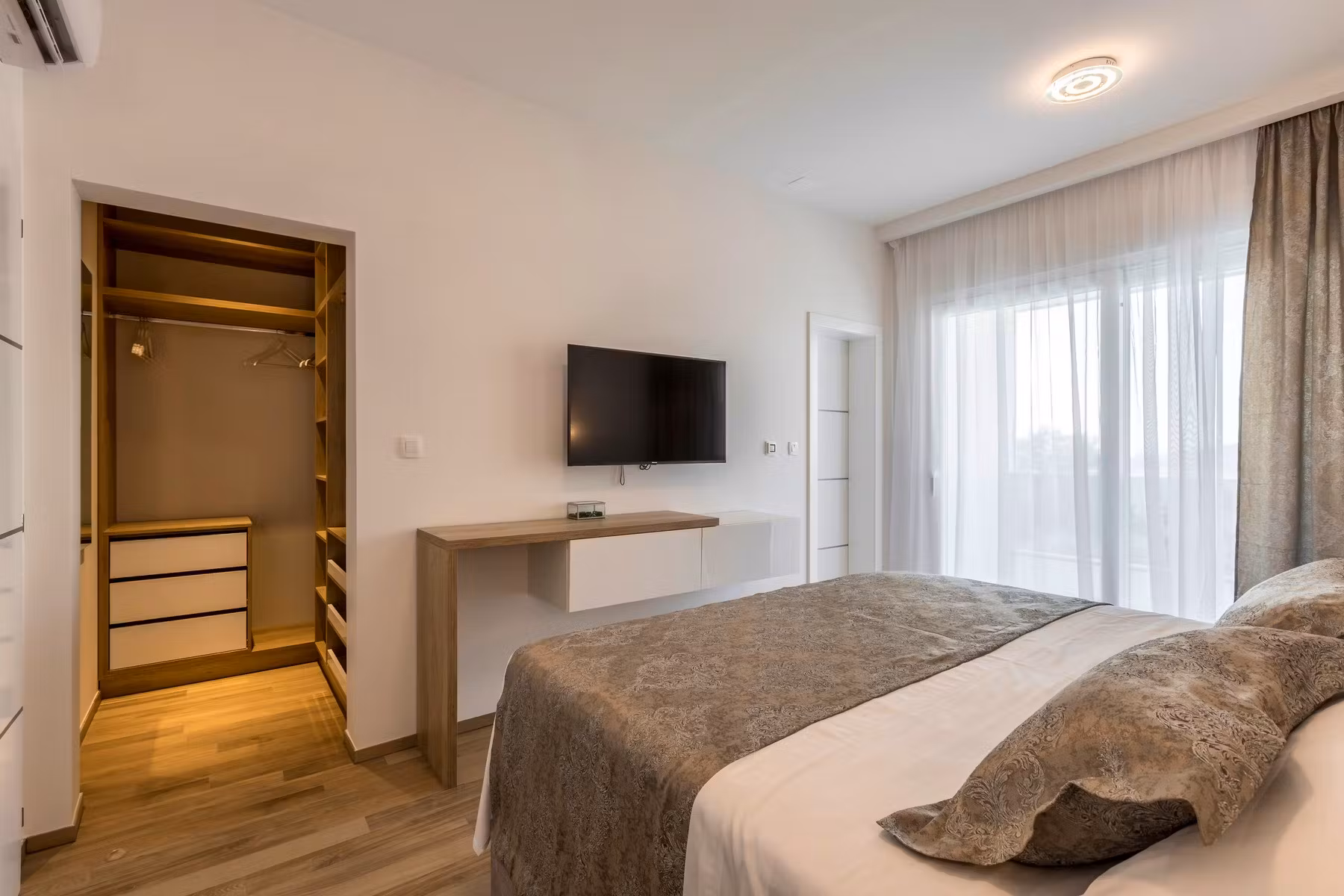 Casa In vendita - Splitsko-dalmatinska Grad