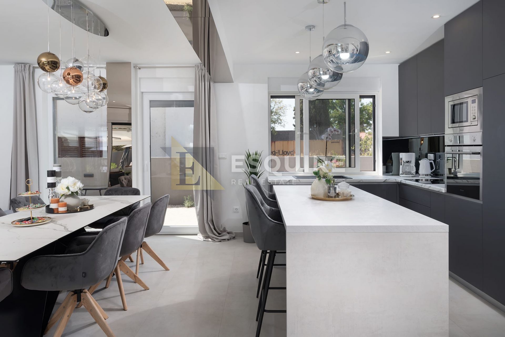 House For sale -  Zaton