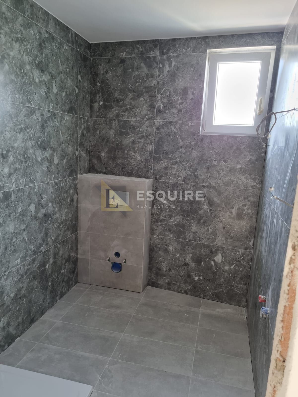 Flat For sale -  Mandre