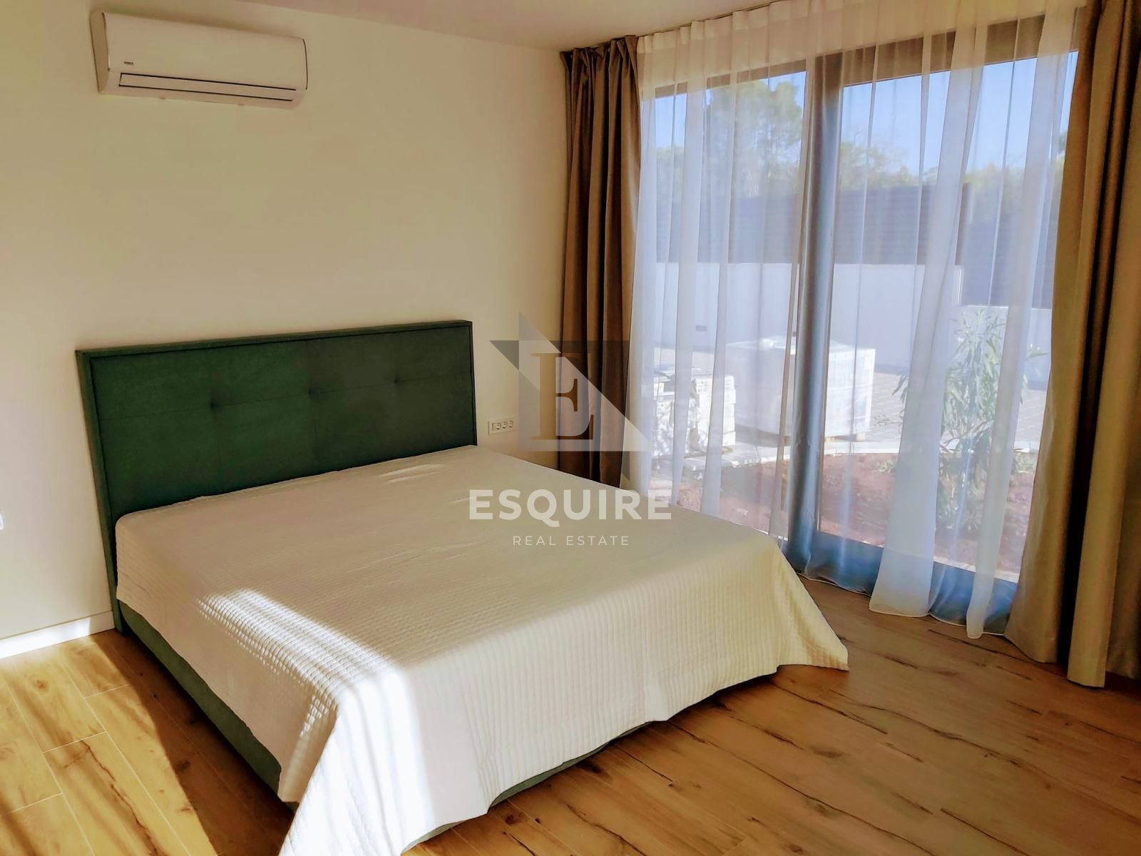 Casa In vendita - Splitsko-dalmatinska Rogač