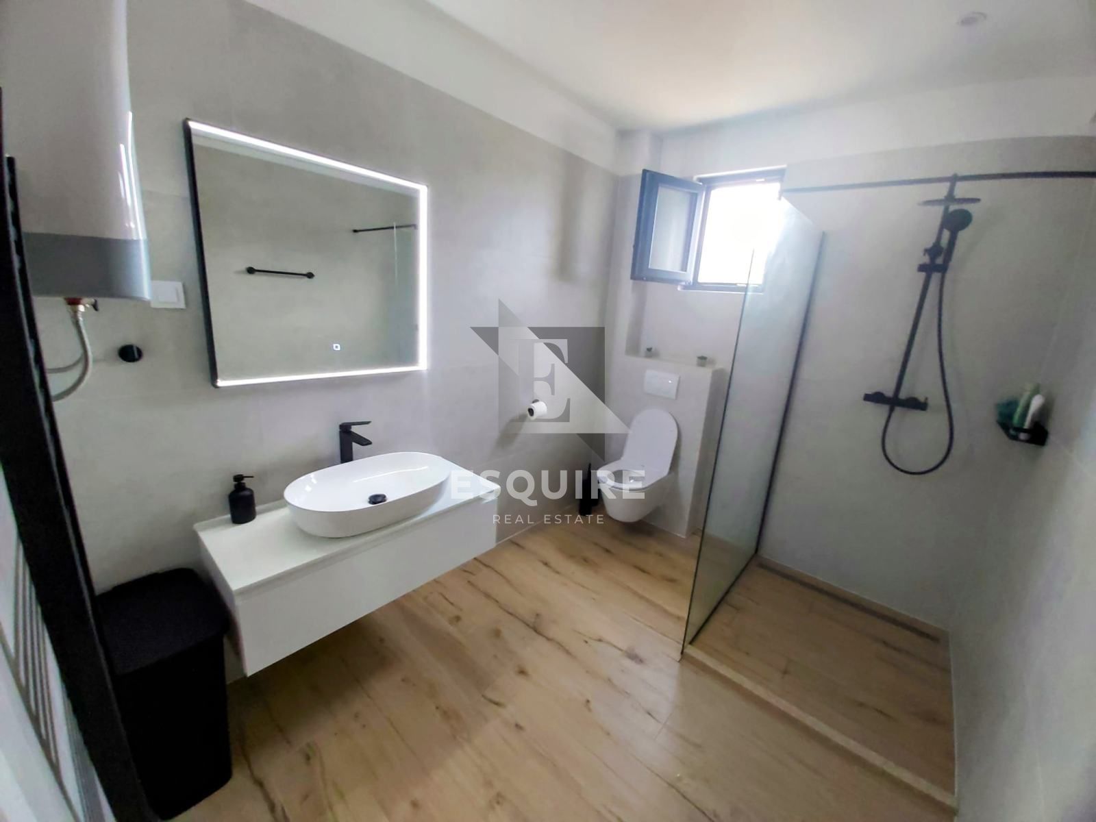 Casa In vendita - Splitsko-dalmatinska Rogač