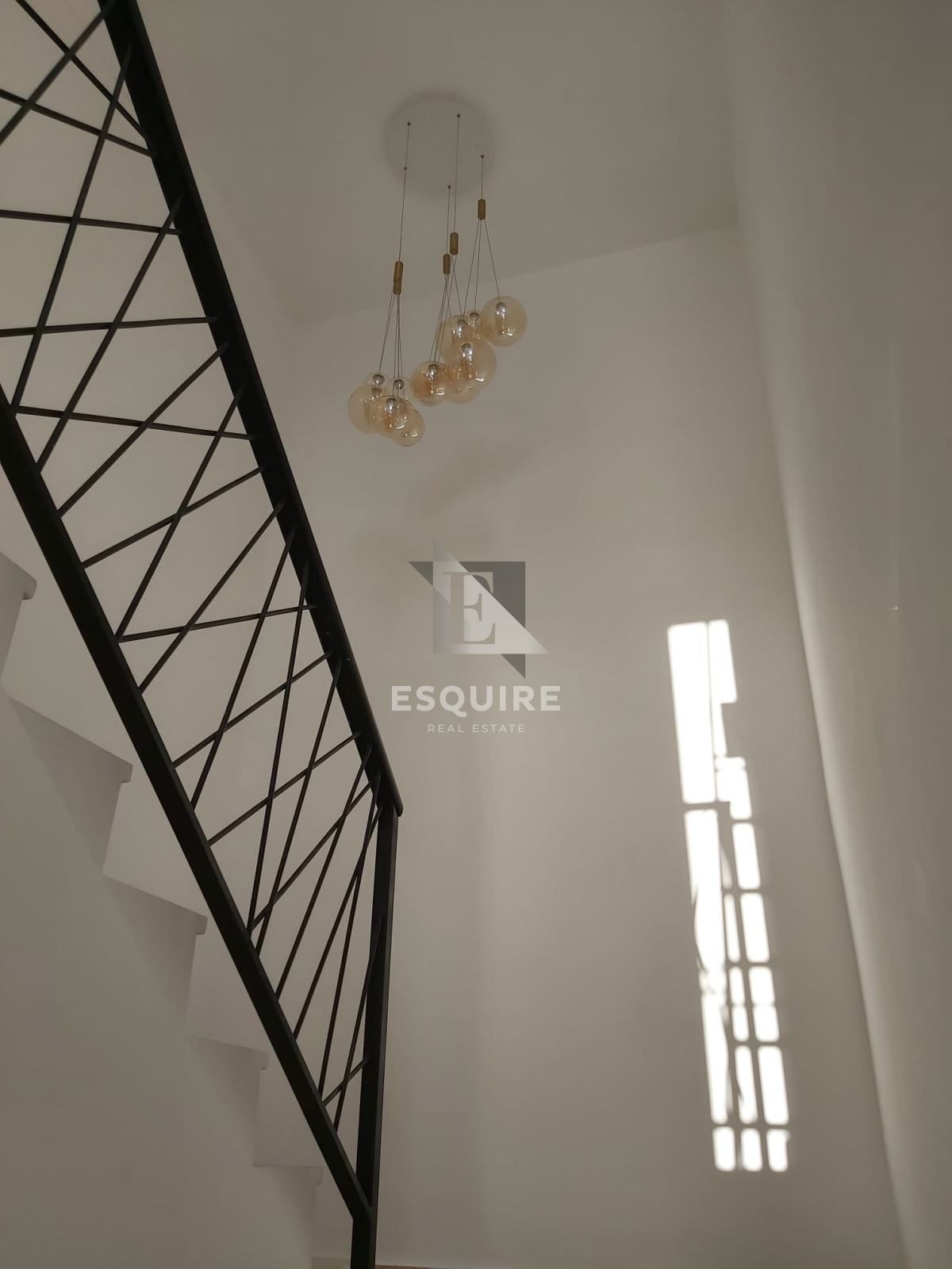 Casa In vendita - Splitsko-dalmatinska Rogač