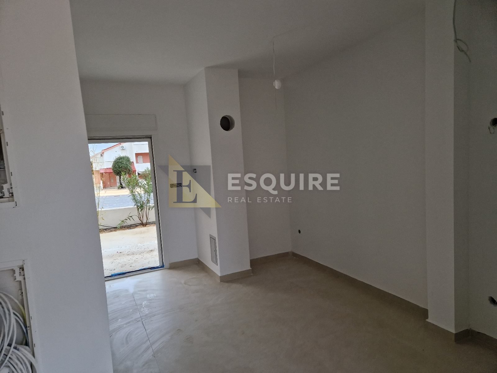 Flat For sale -  Mandre