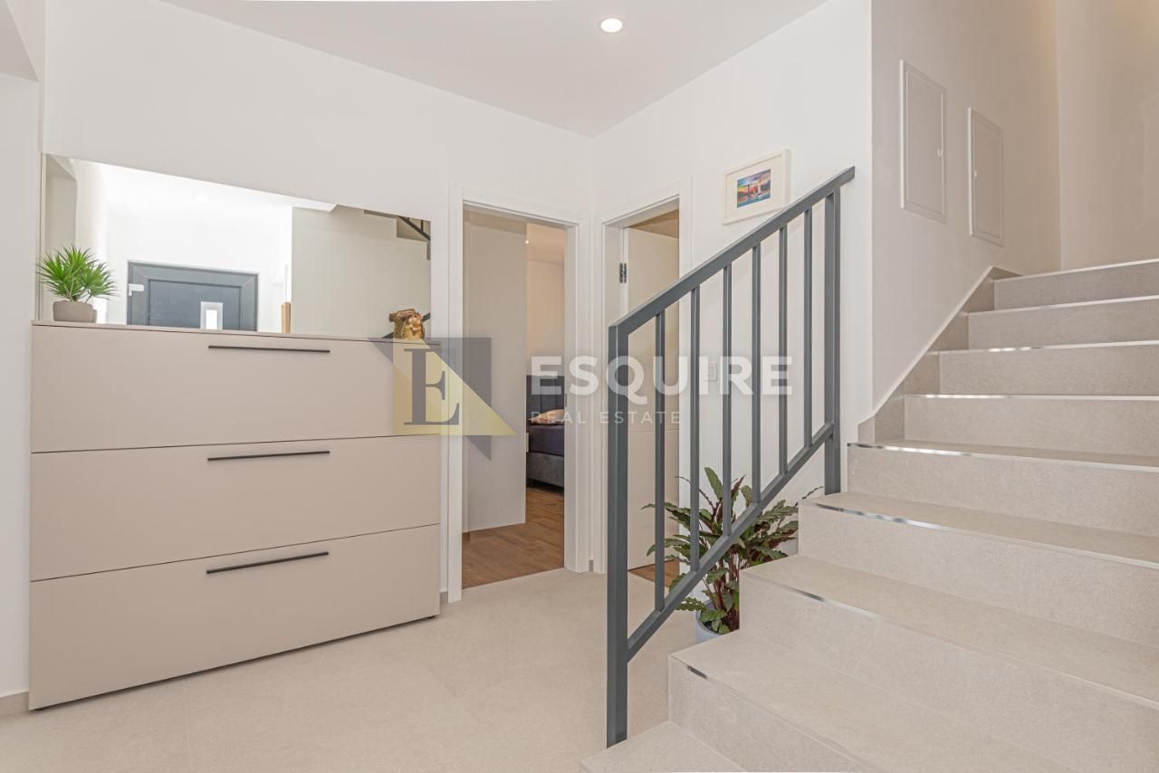 Kuća Na prodaju -  Vodice