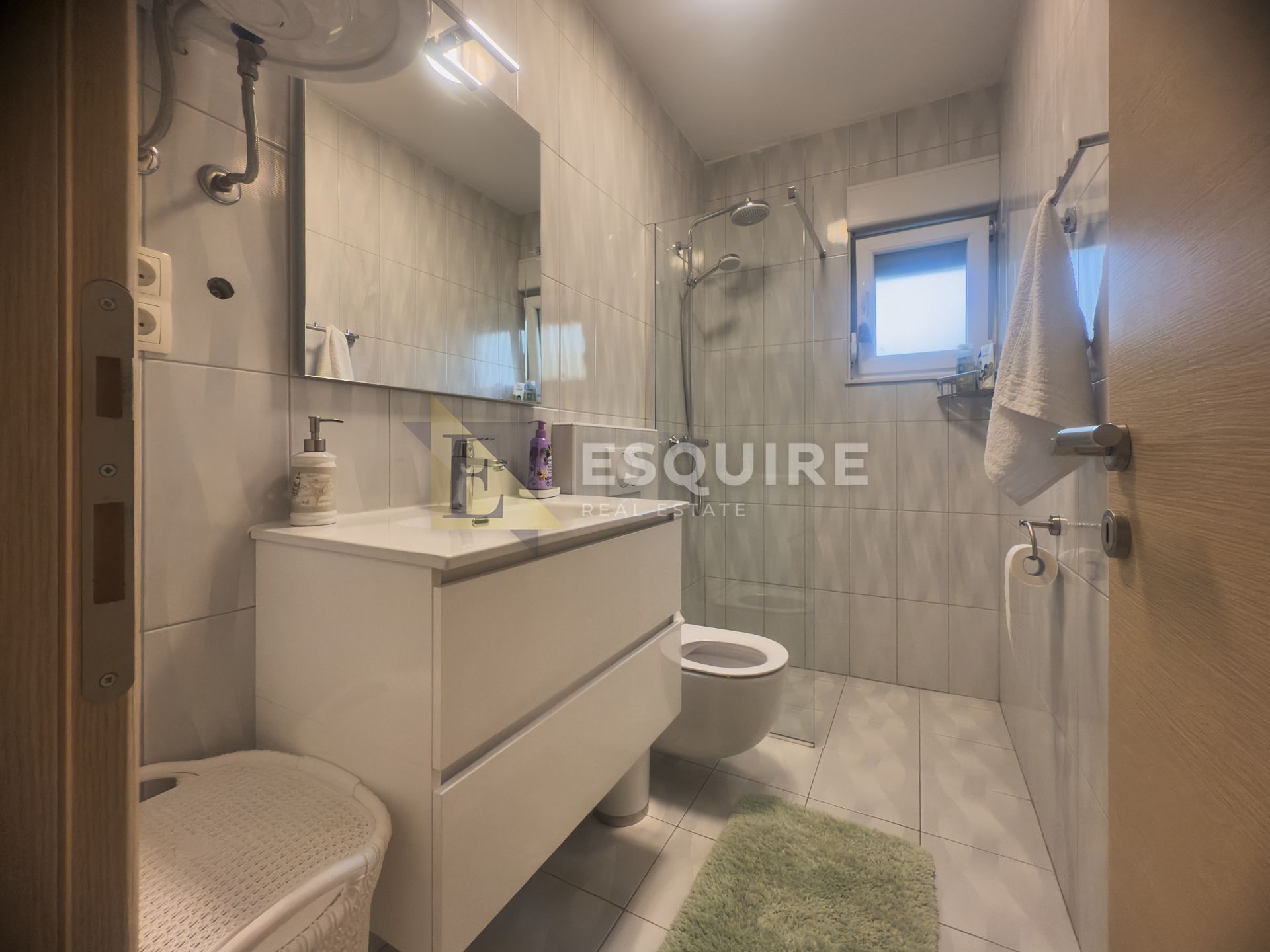 Apartma Na predaj -  Sukošan