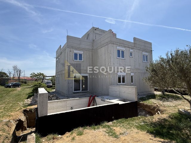 Kuća na prodaju 119 m² – Nin
