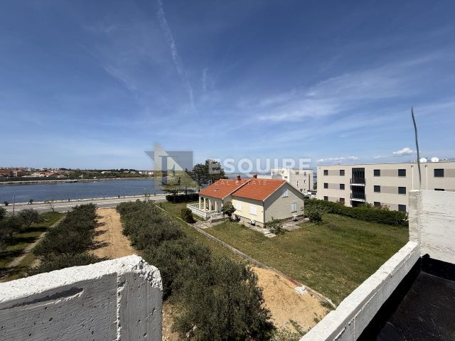 Flat For sale — Nin