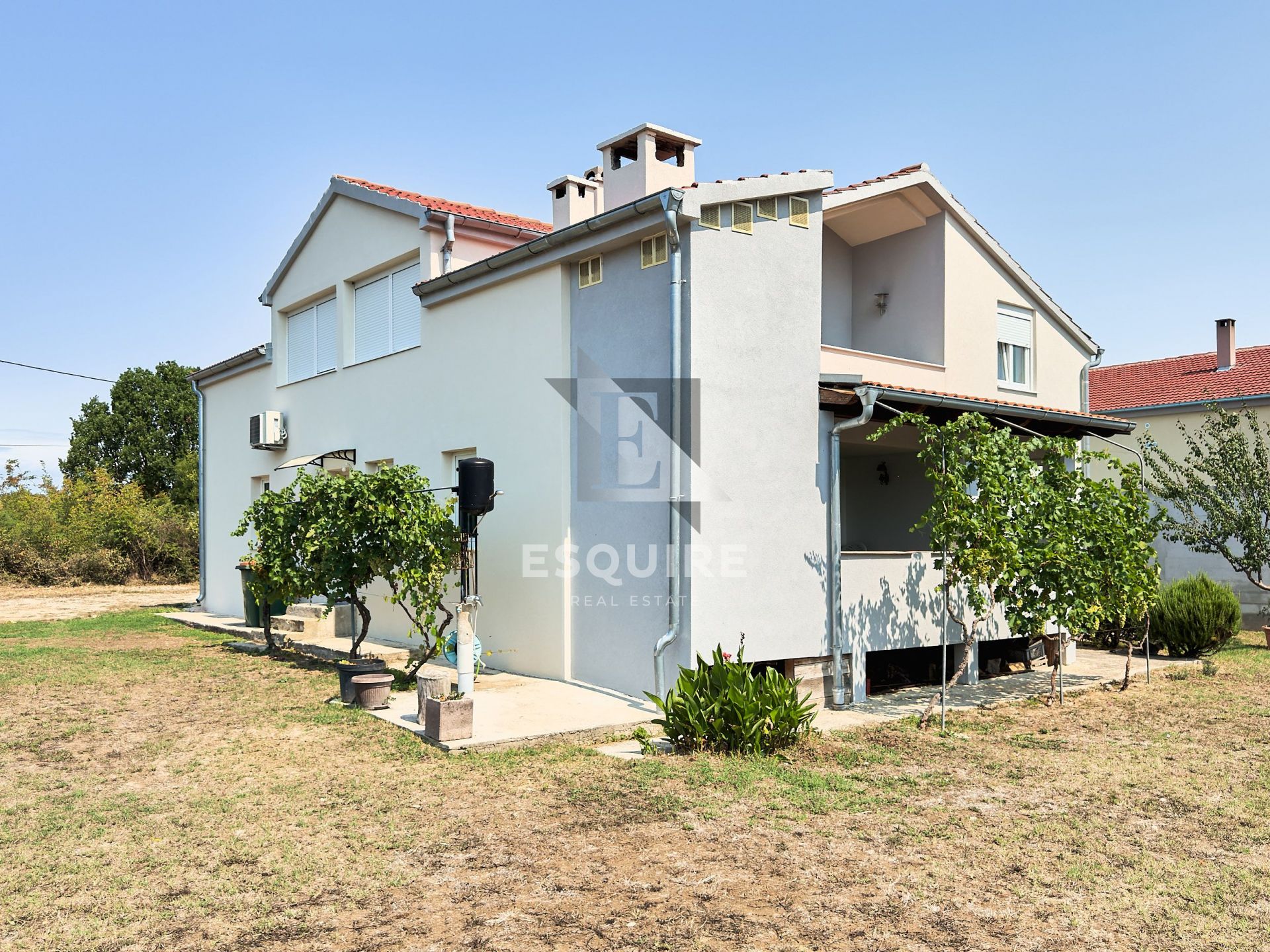 Maison À vendre - Zadarska Zemunik Donji