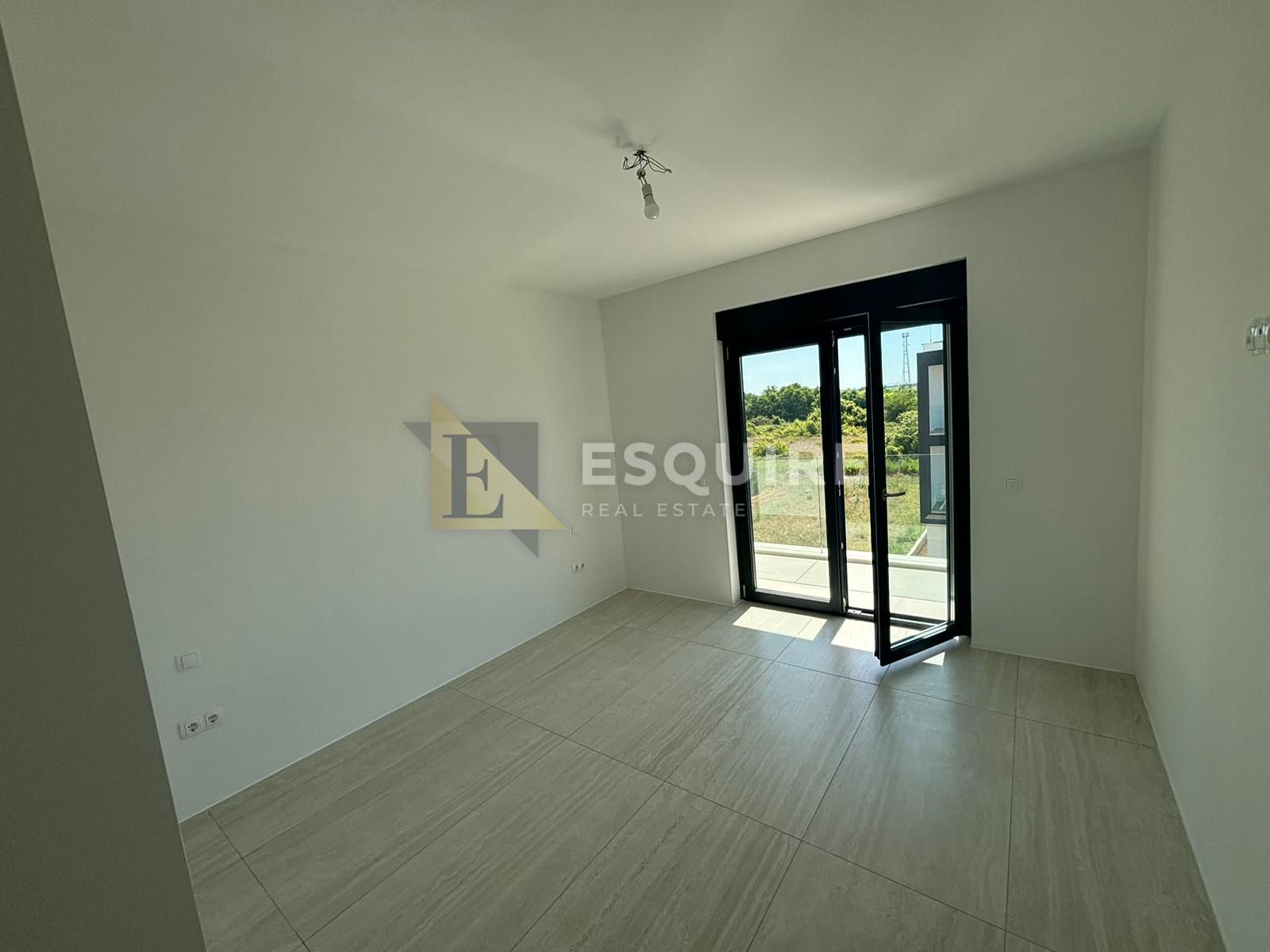 Appartamento In vendita -  Privlaka