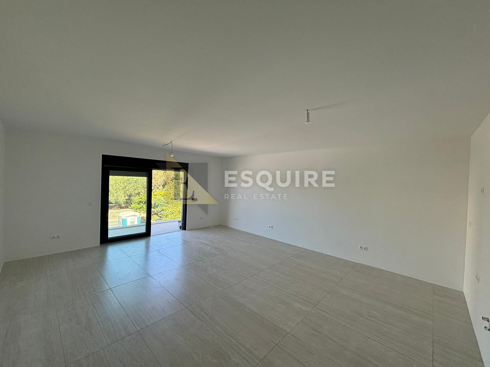 Appartamento In vendita -  Privlaka