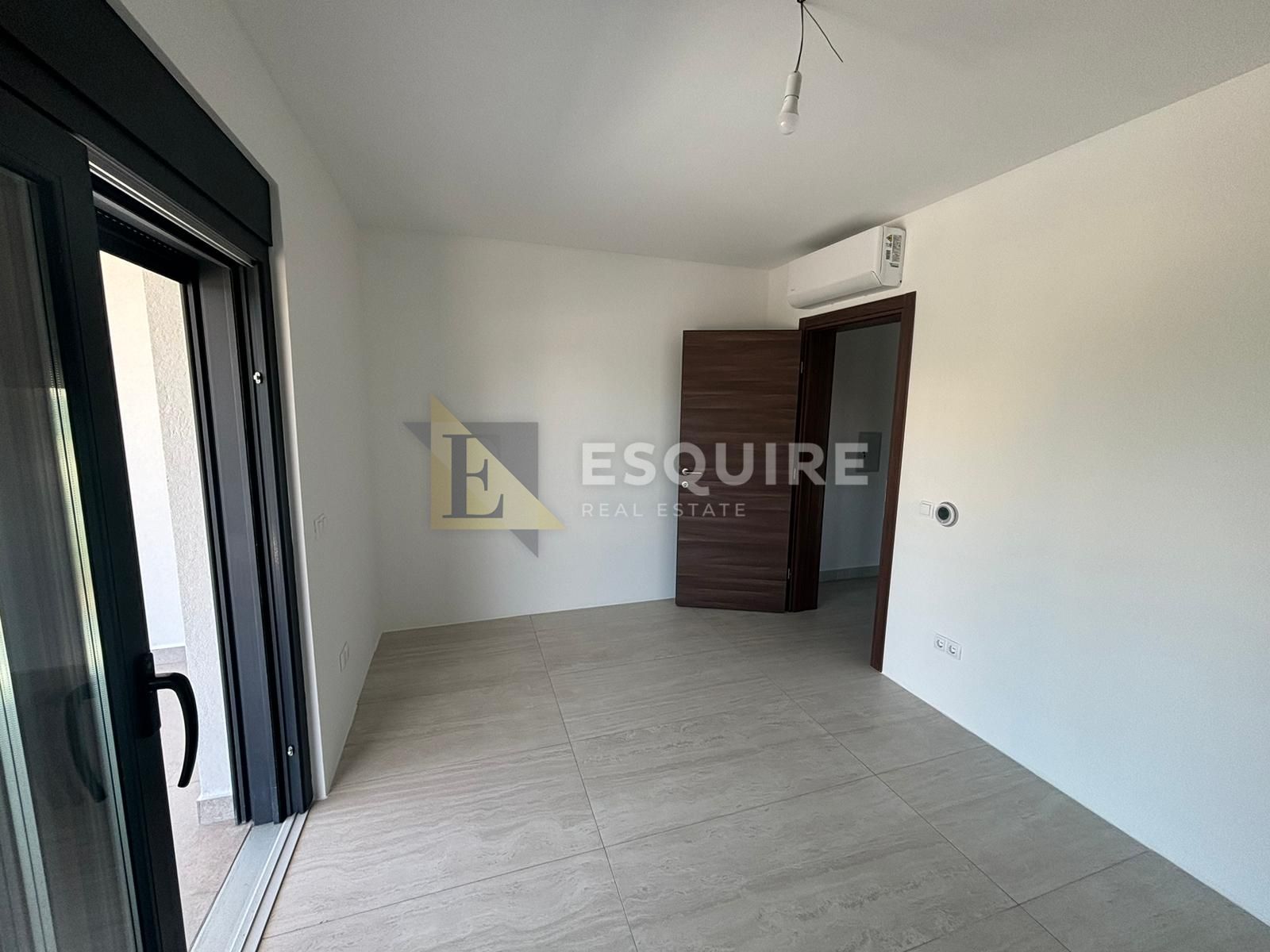 Appartamento In vendita -  Privlaka