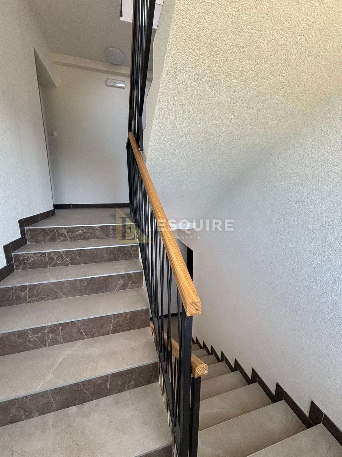 Appartamento In vendita -  Privlaka