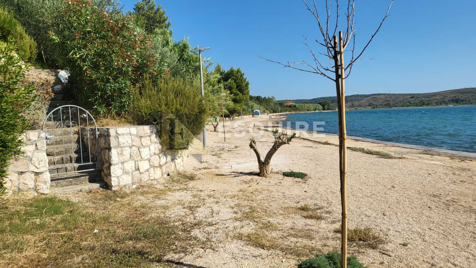 House For sale - Rtina - foto 1/35
