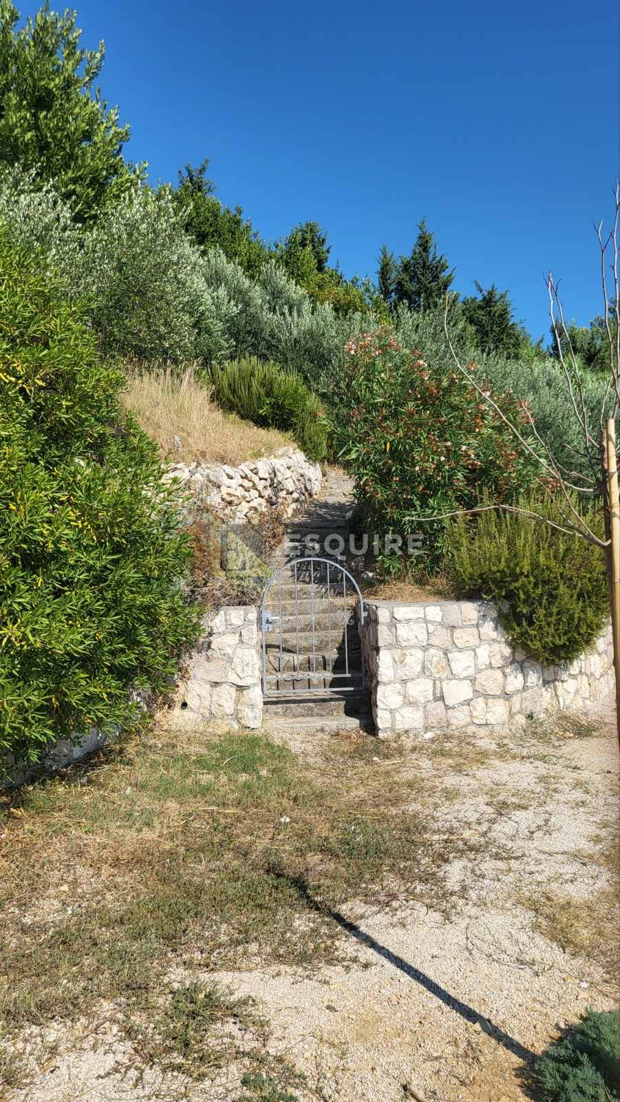 House For sale -  Rtina