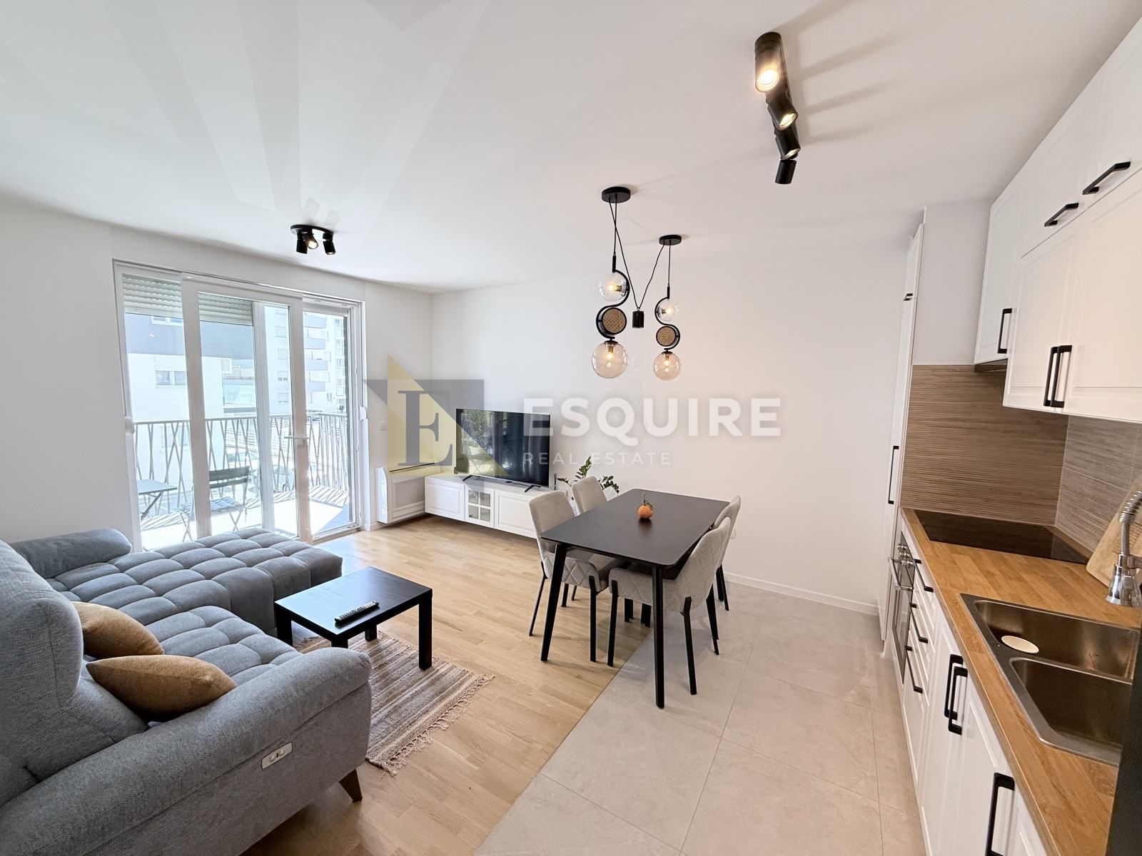 Appartement À vendre -  Višnjik