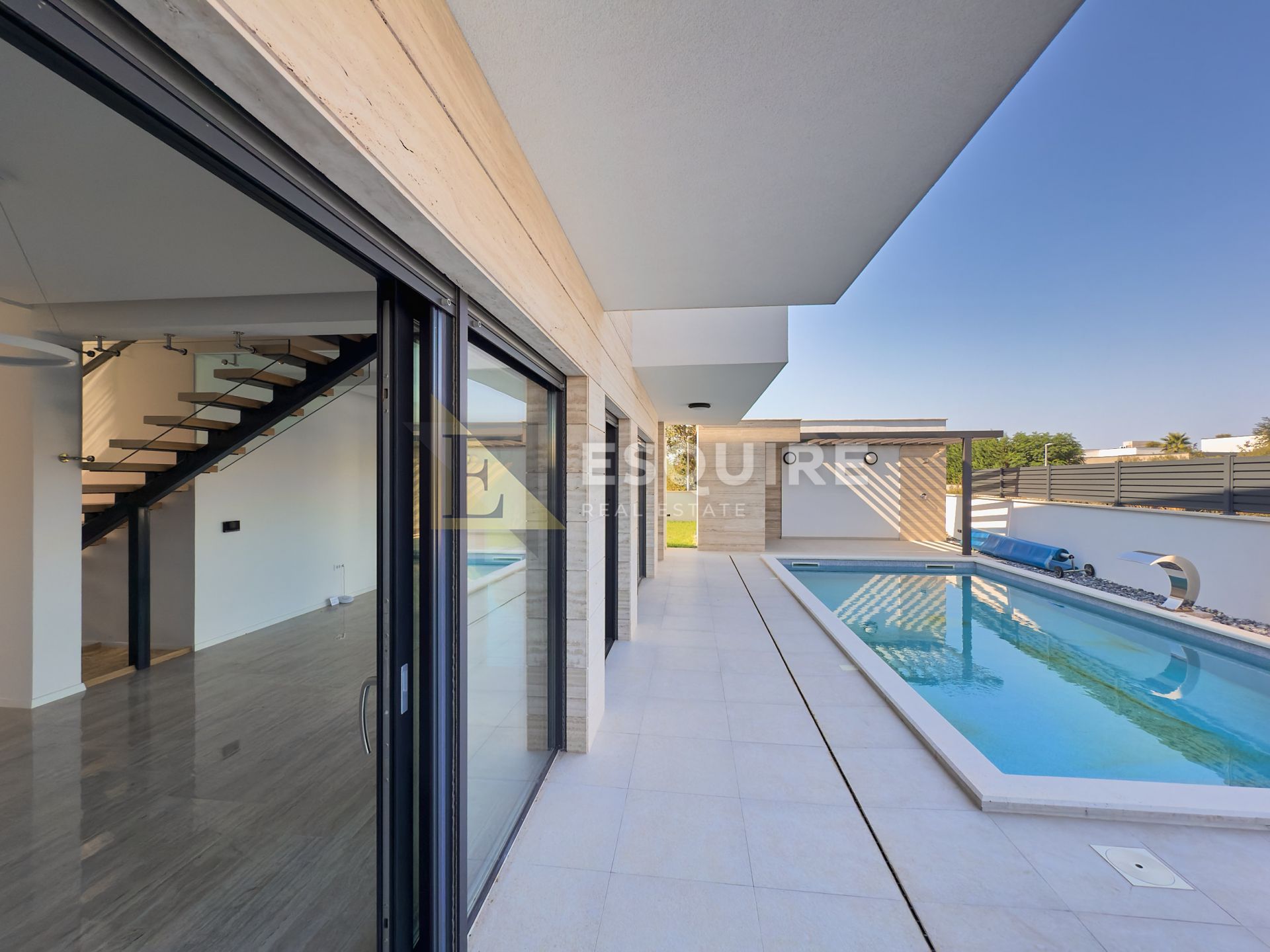 House For sale -  Zaton