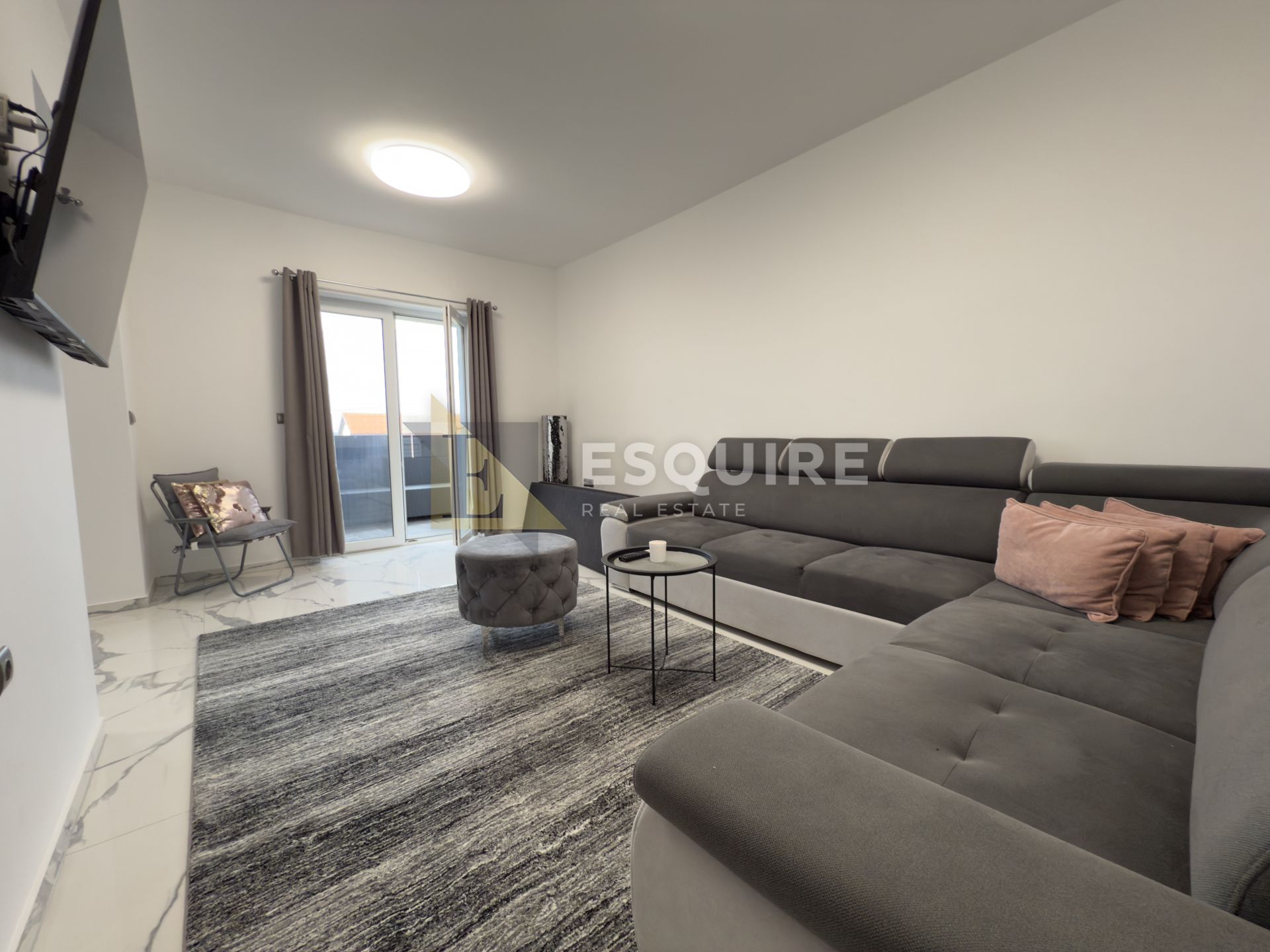 Apartmán Na prodej -  Sukošan
