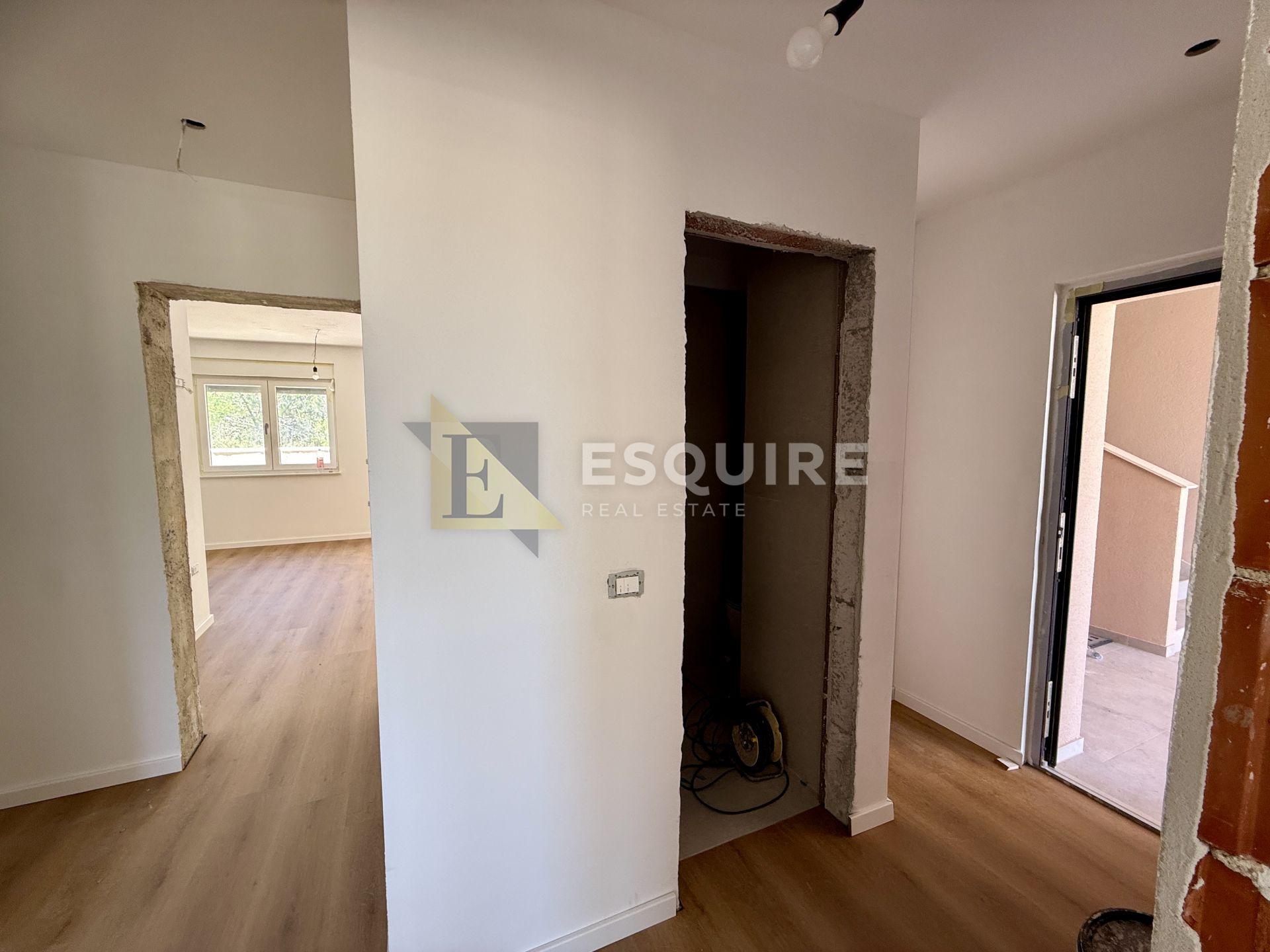 Flat For sale -  Zaton