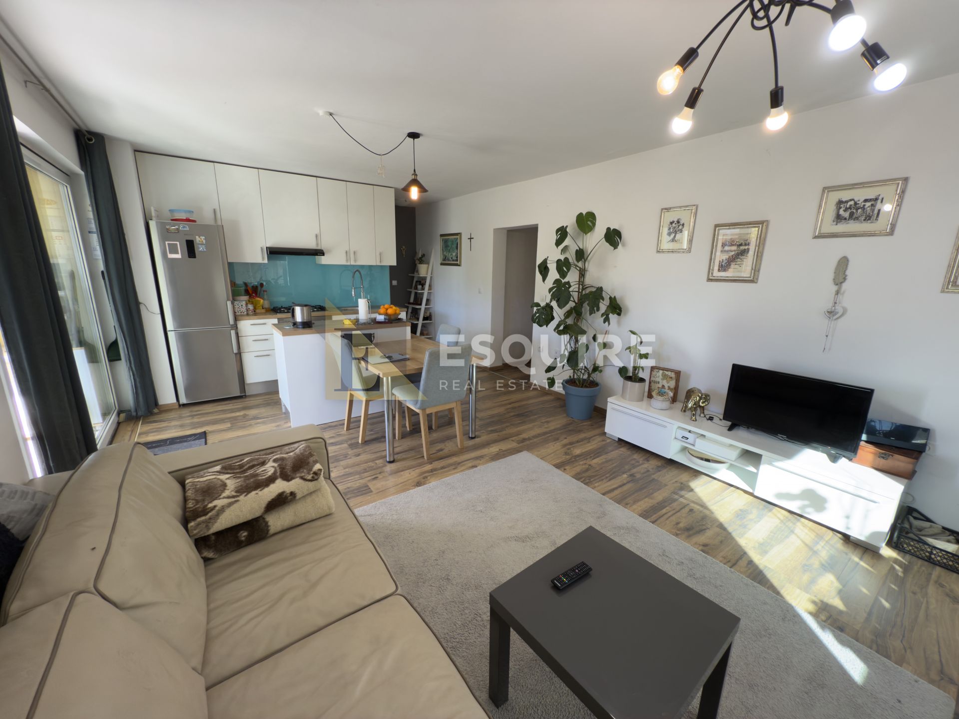 Apartment Zu verkaufen -  Diklo