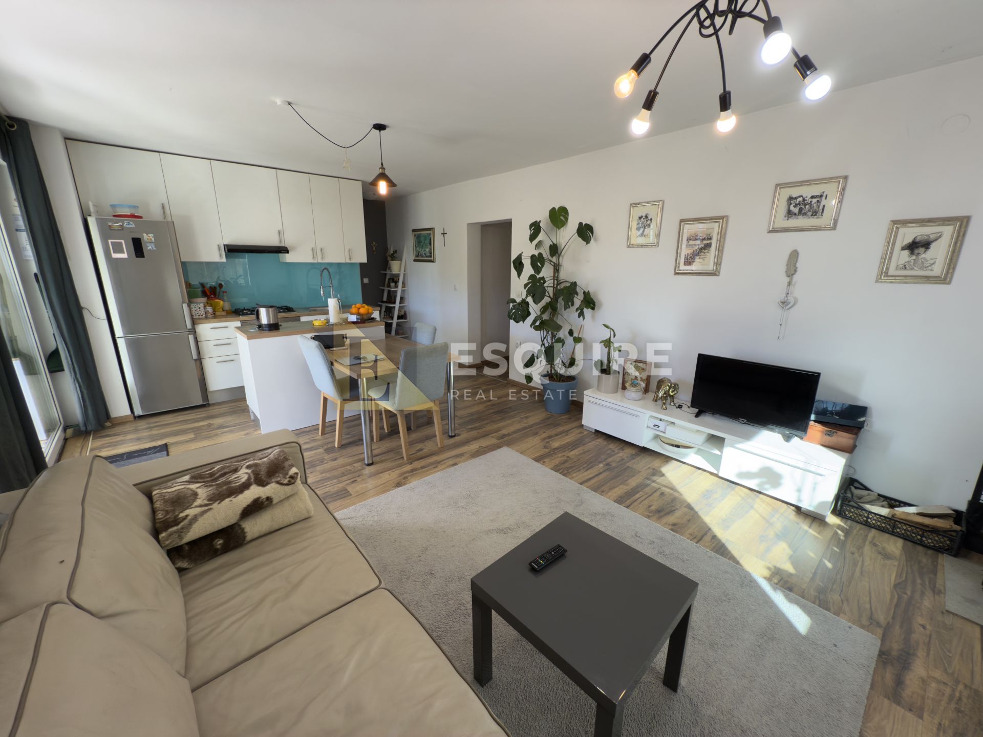 Apartment Zu verkaufen -  Diklo