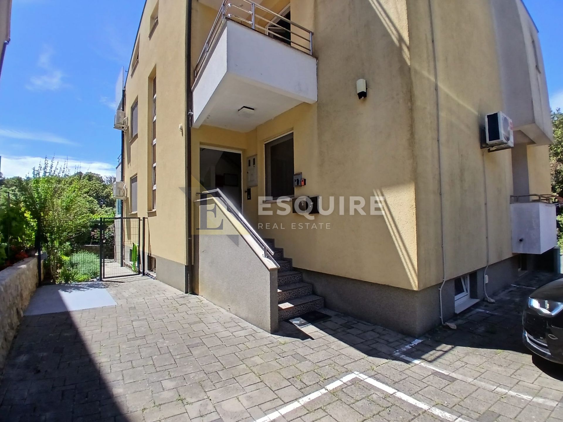Apartment Zu verkaufen -  Diklo