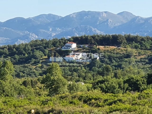 Land For sale Ražanac