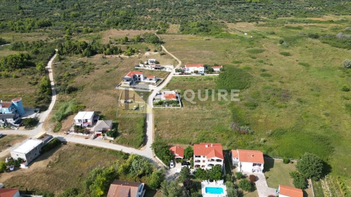 Land For sale Ražanac