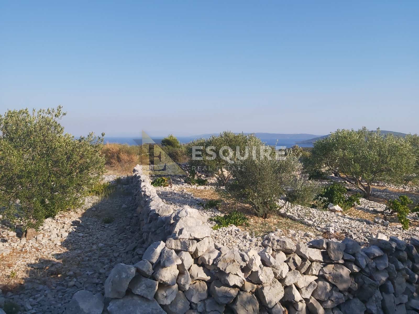 Zemljište Na prodaju -  Vinišće