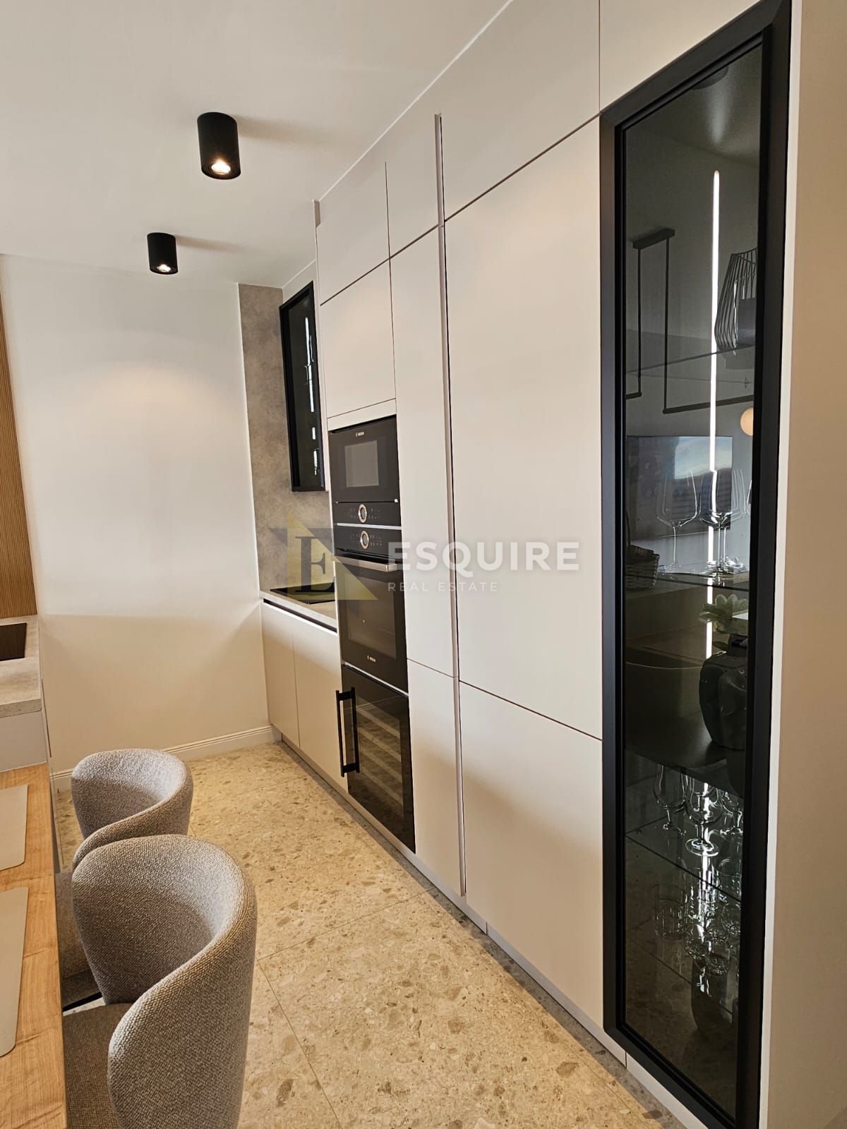 Flat For sale -  Rtina