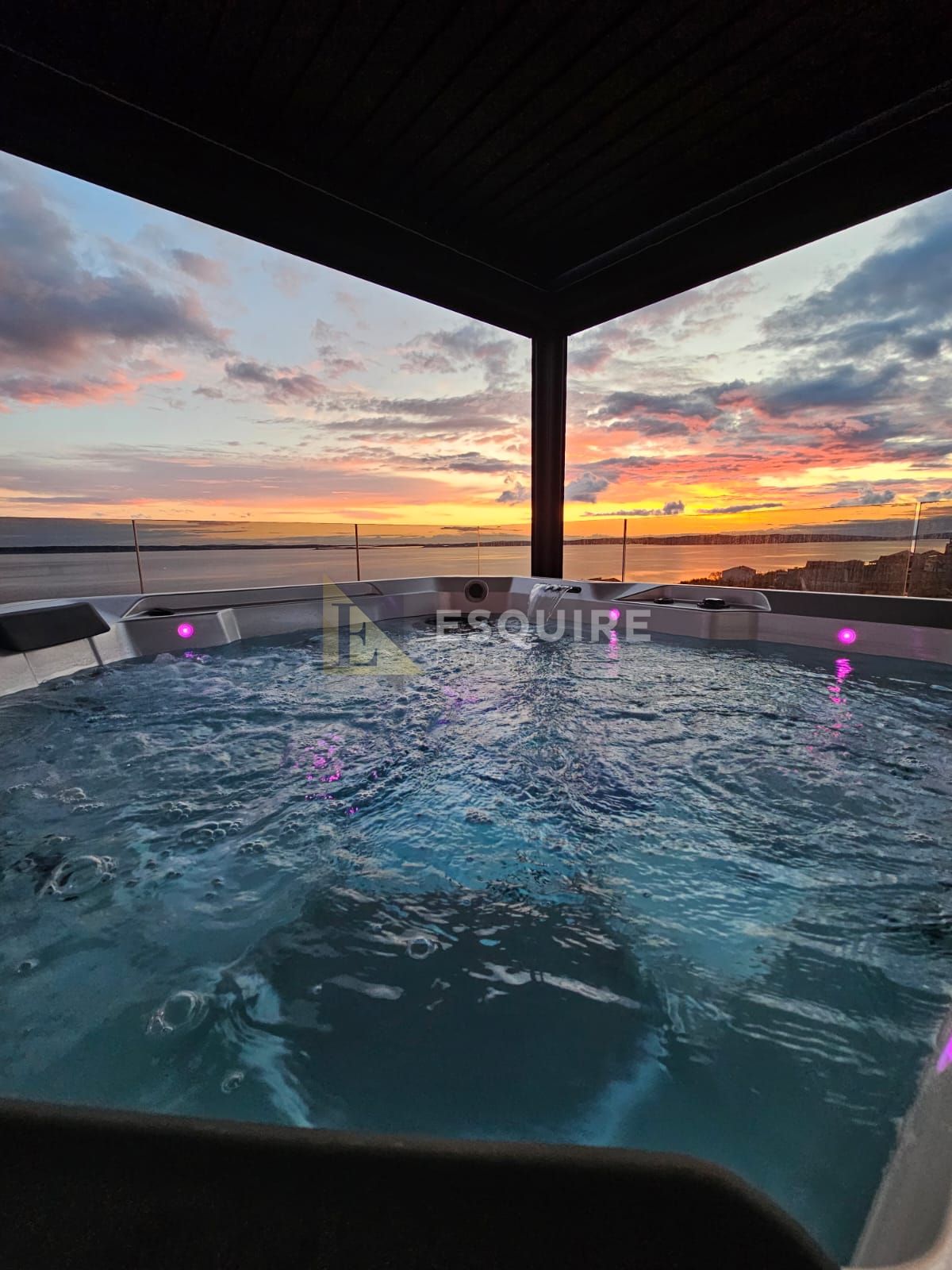Flat For sale -  Rtina