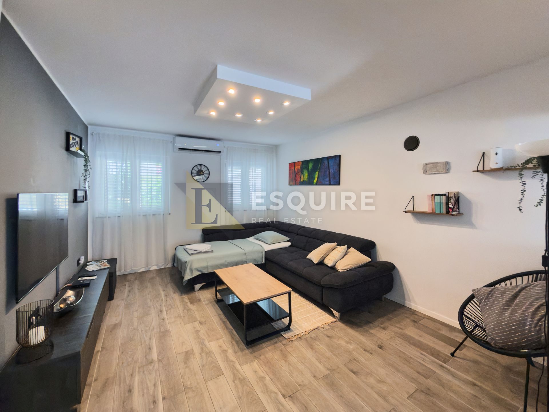 Apartment Zu verkaufen -  Poluotok
