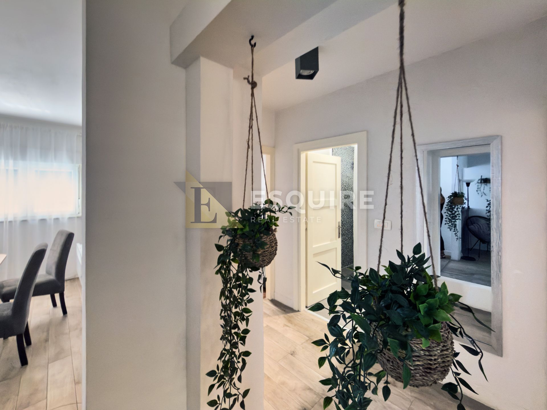 Apartment Zu verkaufen -  Poluotok