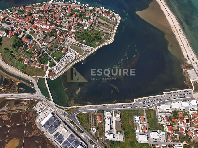 Pozemok na predaj 713 m² – Nin