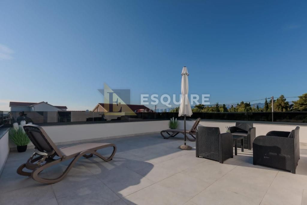 Maison À vendre -  Vrsi