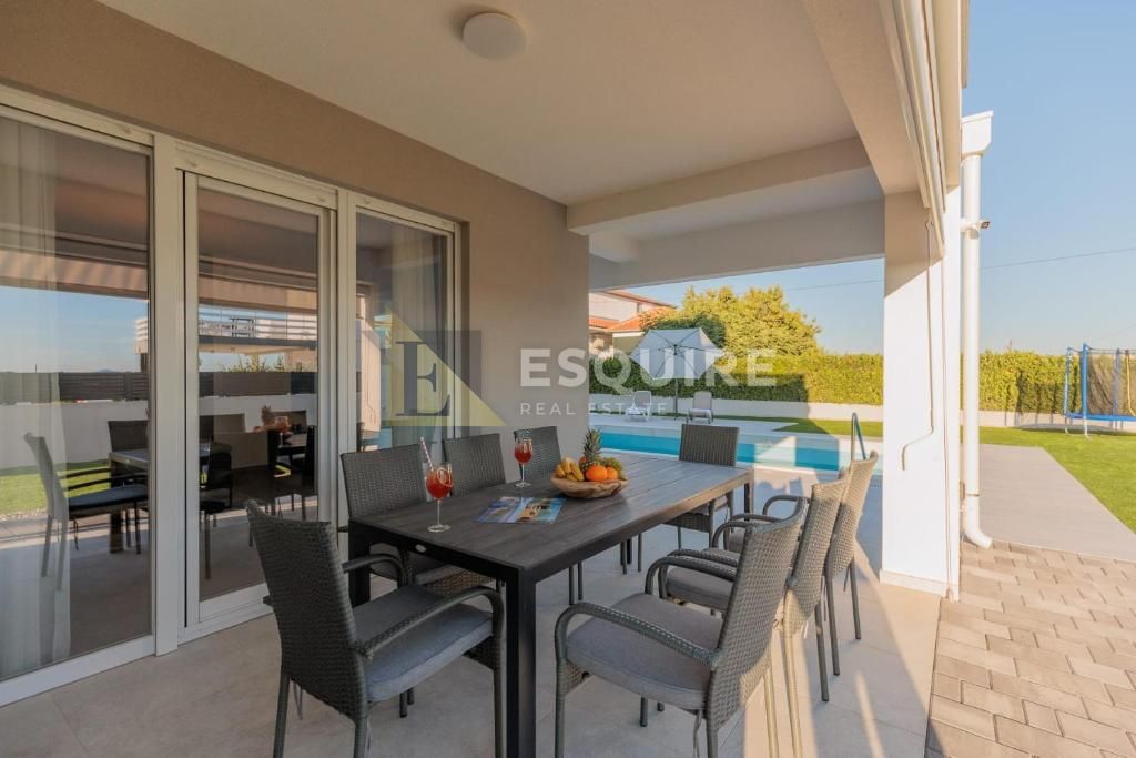 Maison À vendre -  Vrsi