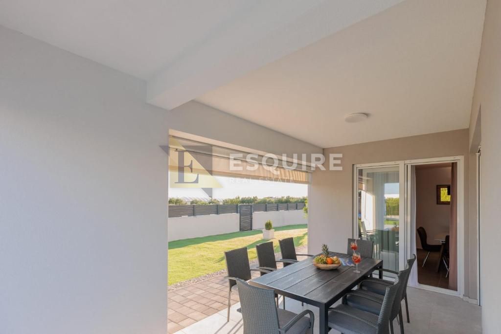 Maison À vendre -  Vrsi