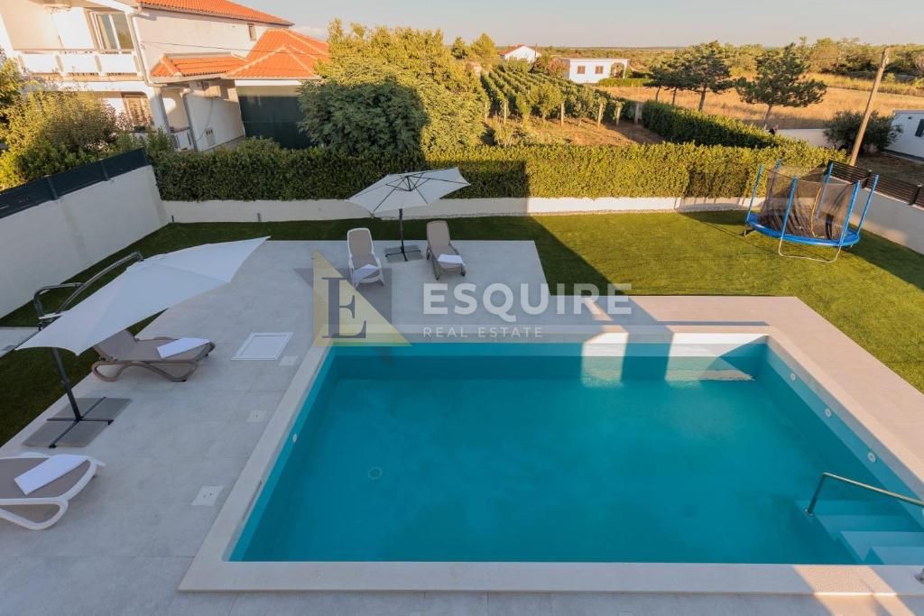 Maison À vendre -  Vrsi