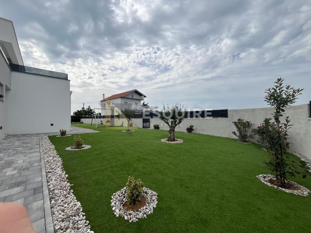 Maison À vendre -  Vrsi
