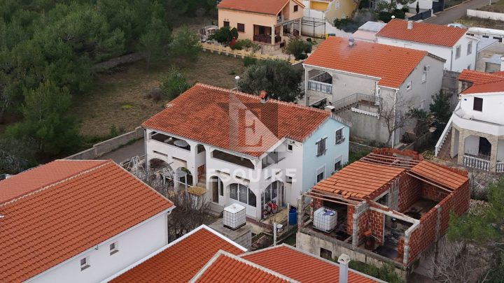 Kuća Na prodaju - Zadarska Vir - foto 3/27