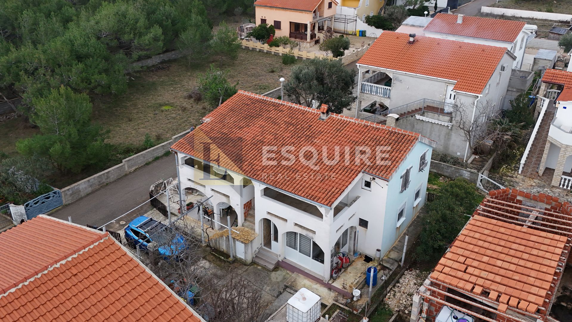 Kuća Na prodaju -  Vir