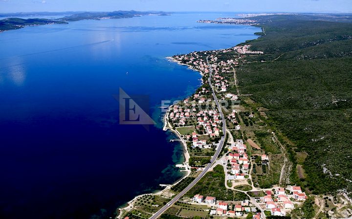 Działka na sprzedaż 433 m² – Sveti Filip I Jakov