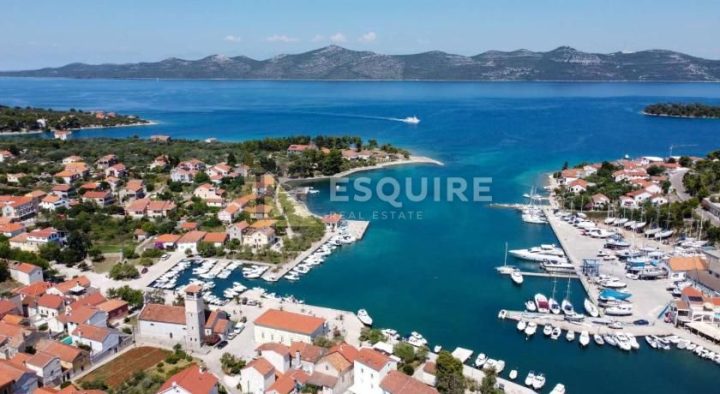 Działka na sprzedaż 1534 m² – Zadar - Okolica