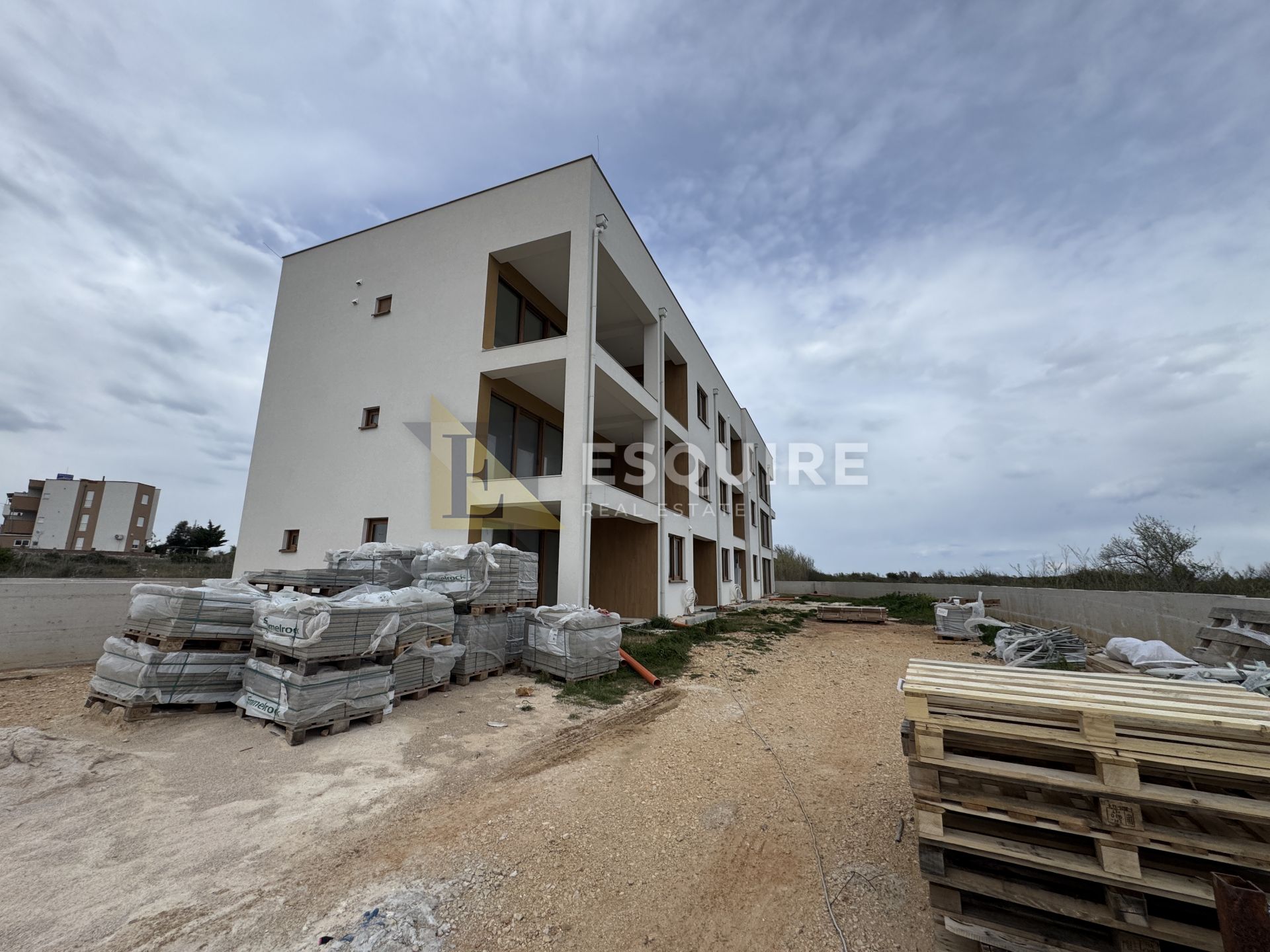 Apartmán Na prodej -  Nin