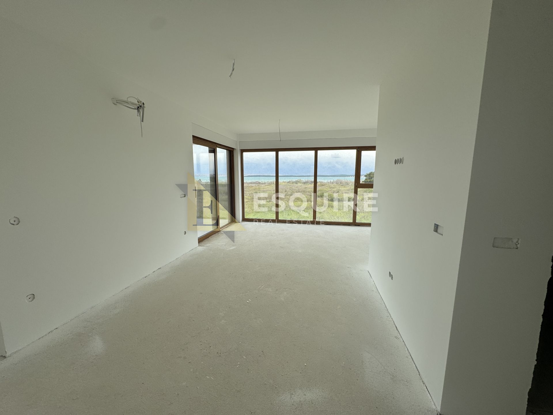 Apartmán Na prodej -  Nin