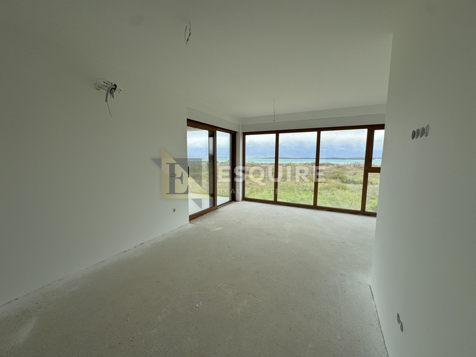 Apartmán Na prodej -  Nin