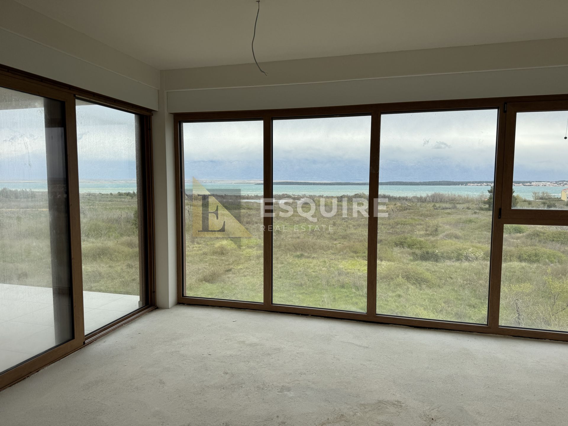 Appartement À vendre -  Nin